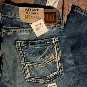 Mens Ariat M5 Straight fit Jeans. $55 firm these are NWT!